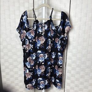 Torrid Floral‎ Print Blouse with Keyhole Neckline